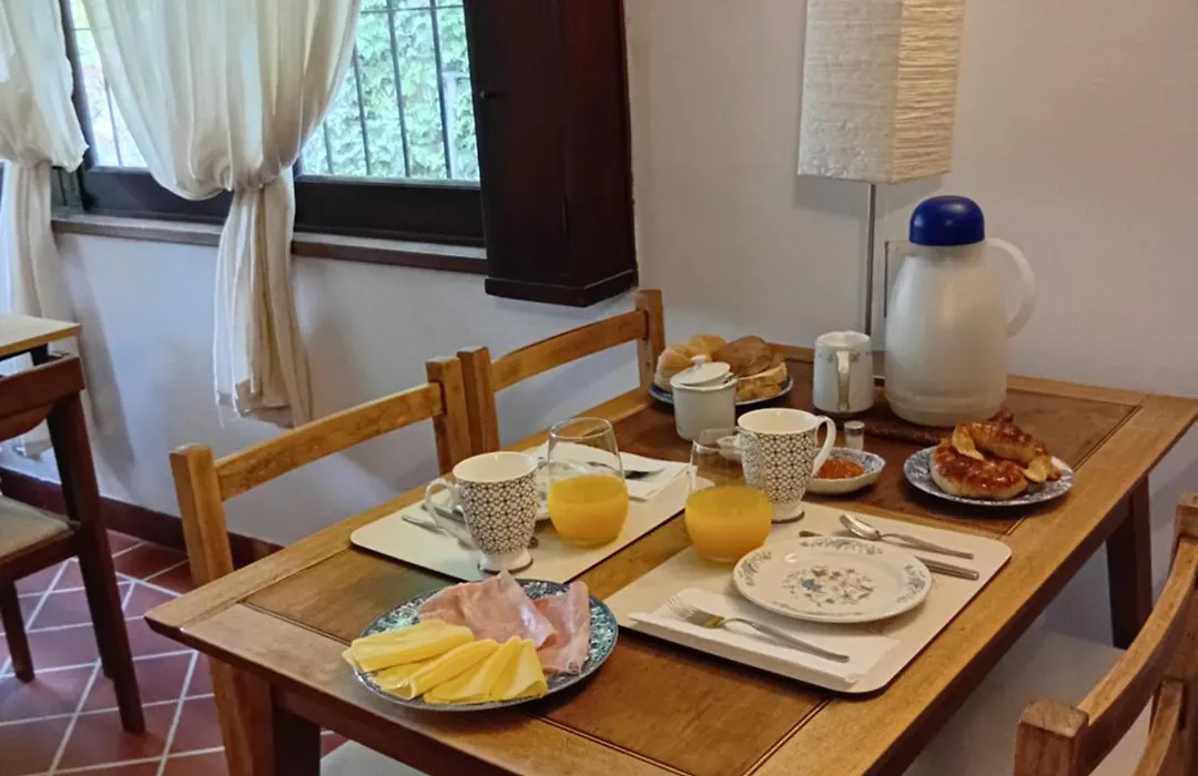 Chalet Las Nenas B&B-1